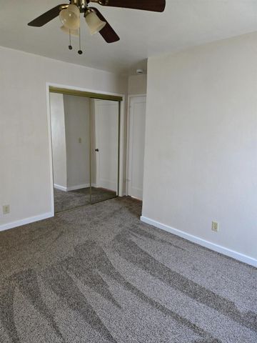 2052 S Tuxedo Ave, Stockton, CA 95204