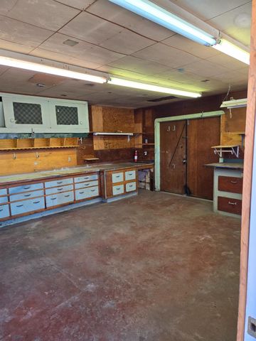 2052 S Tuxedo Ave, Stockton, CA 95204