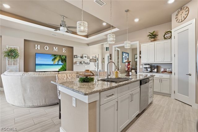 3401 NW 21st ST, Cape Coral, FL 33993