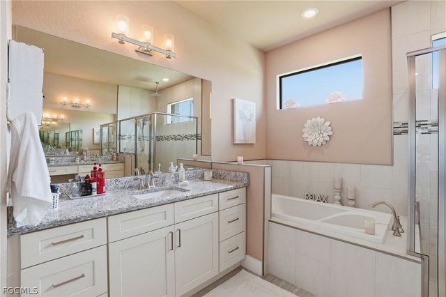 3401 NW 21st ST, Cape Coral, FL 33993