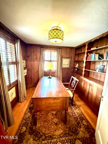 116 West F Street, Elizabethton, TN 37643