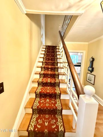 116 West F Street, Elizabethton, TN 37643