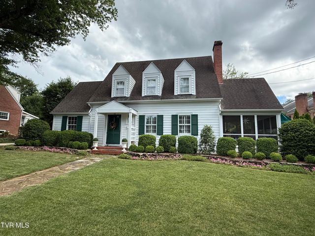 116 West F Street, Elizabethton, TN 37643