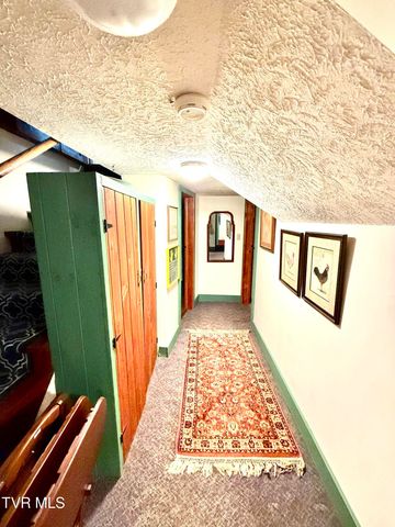 116 West F Street, Elizabethton, TN 37643