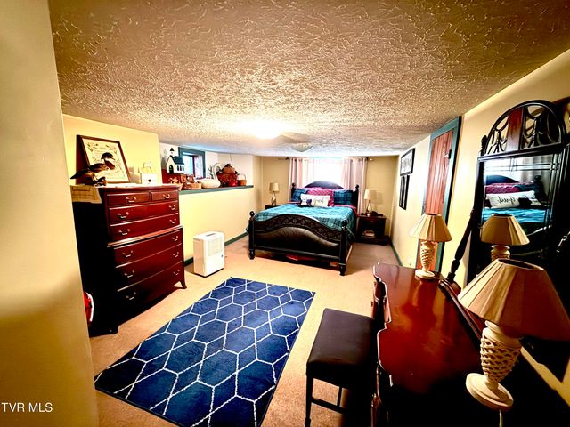116 West F Street, Elizabethton, TN 37643