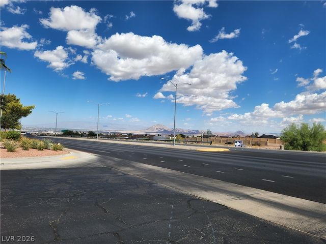 231 West Horizon Ridge Parkway 924, Henderson, NV 89012