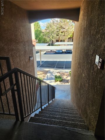 231 West Horizon Ridge Parkway 924, Henderson, NV 89012