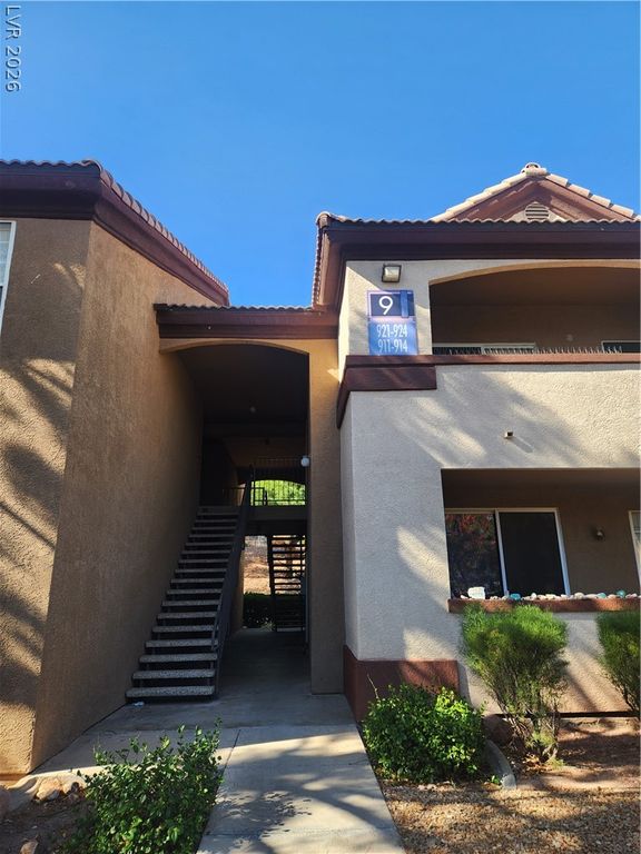 231 West Horizon Ridge Parkway 924, Henderson, NV 89012