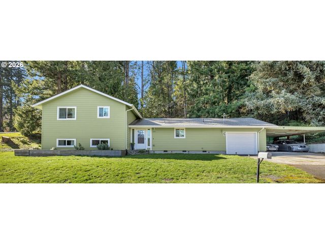 1401 PAULI Dr, Kelso, WA 98626