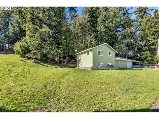 1401 PAULI Dr, Kelso, WA 98626