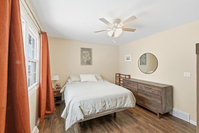 1411 Skylane Drive, Norwalk, IA 50211