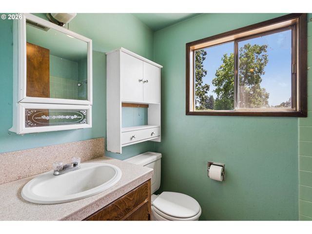 23550 Ne Dillon Rd, Newberg, OR 97132