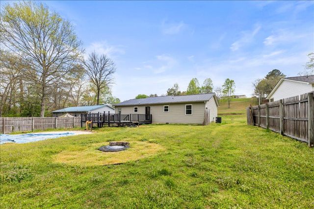 1049 Lee Pike, Soddy Daisy, TN 37379