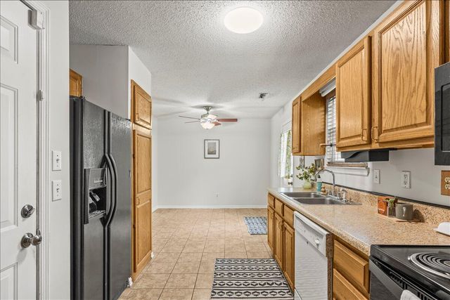 1049 Lee Pike, Soddy Daisy, TN 37379