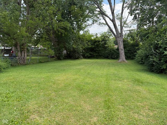 305 N Eaton Avenue, Indianapolis, IN 46219