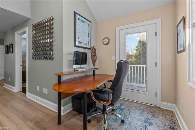 710 Bay Colony DR, Virginia Beach, VA 23451