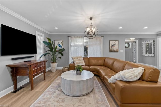 710 Bay Colony DR, Virginia Beach, VA 23451