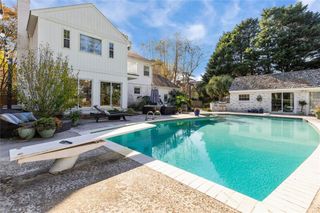 710 Bay Colony DR, Virginia Beach, VA 23451