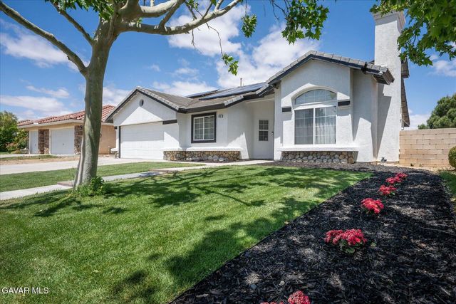 4141 De Anza Drive, Palmdale, CA 93551