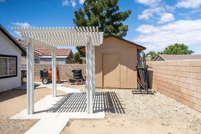 4141 De Anza Drive, Palmdale, CA 93551