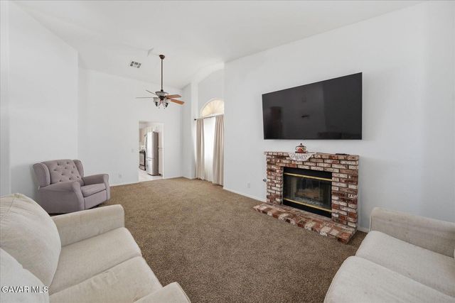 4141 De Anza Drive, Palmdale, CA 93551