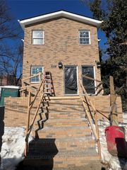 17303 137th Avenue, Jamaica, NY 11434