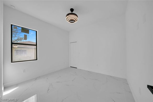 3606 8th ST SW, Lehigh Acres, FL 33976