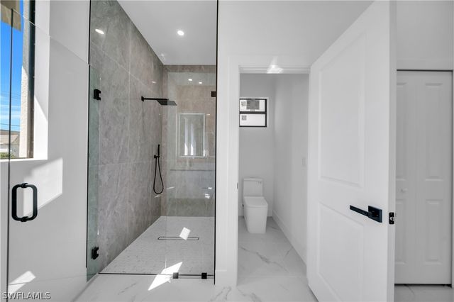 3606 8th ST SW, Lehigh Acres, FL 33976