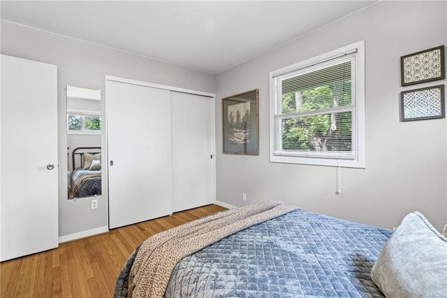 5327 Maple Street, Mission, KS 66202