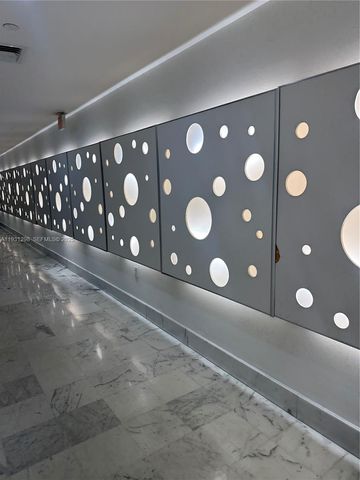 1000 West Ave 215, Miami Beach, FL 33139