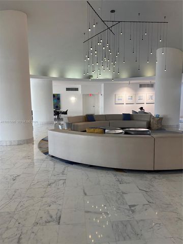 1000 West Ave 215, Miami Beach, FL 33139