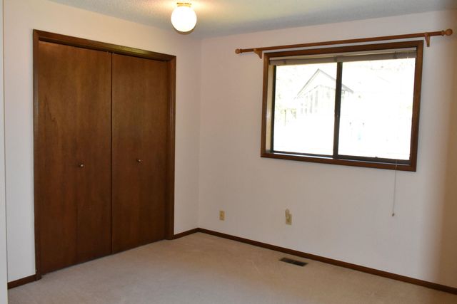 8516 N Greenwood St, Spokane, WA 99208