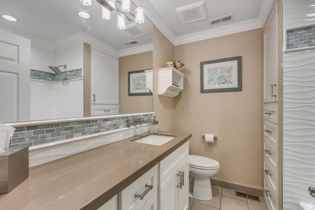 1900 E 5685 S, Holladay, UT 84121