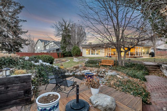 1900 E 5685 S, Holladay, UT 84121