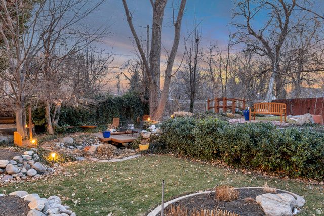 1900 E 5685 S, Holladay, UT 84121