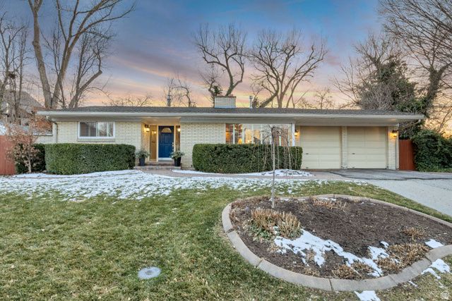 1900 E 5685 S, Holladay, UT 84121