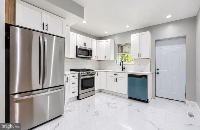 1505 W PRATT ST, Baltimore, MD 21223