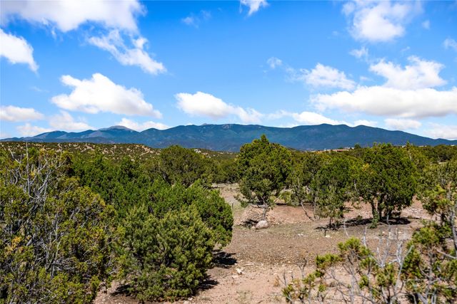 24 Conejo Trail, Santa Fe, NM 87506