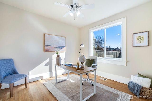 3903 NE 21st Street, Renton, WA 98056