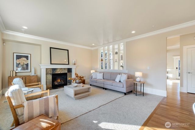 3903 NE 21st Street, Renton, WA 98056