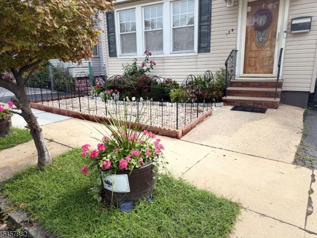 128 Hillside Ter, Irvington Twp., NJ 07111 — photo 3