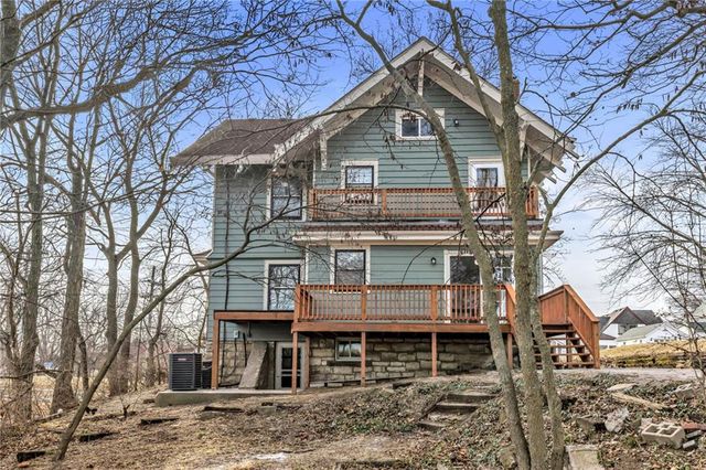 316 E Doniphan Street, Liberty, MO 64068