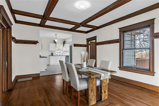 316 E Doniphan Street, Liberty, MO 64068