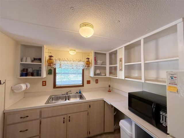 13351 NE 19TH AVENUE, Trenton, FL 32693