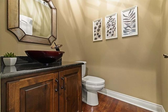 15204 Fontana Street, Leawood, KS 66224