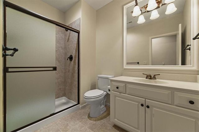 15204 Fontana Street, Leawood, KS 66224