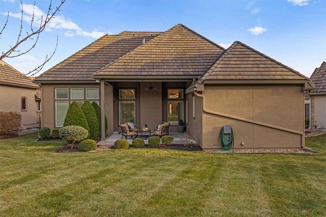 15204 Fontana Street, Leawood, KS 66224