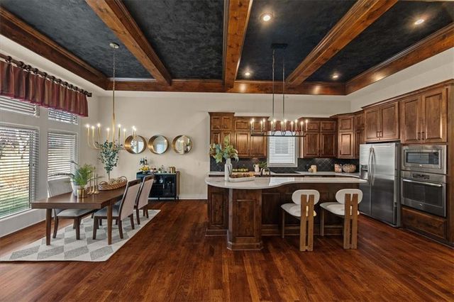 15204 Fontana Street, Leawood, KS 66224