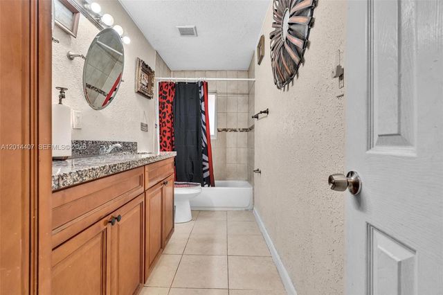 3691 NW 78th Lane, Coral Springs, FL 33065