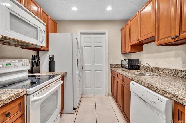 3691 NW 78th Lane, Coral Springs, FL 33065